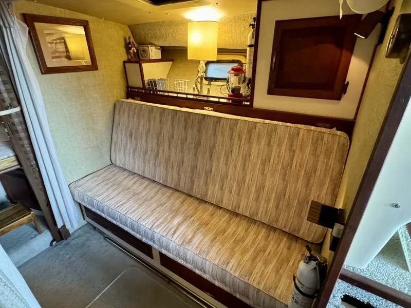 Slide: The Image of Silverton 34 Convertible 1979 - 5882899