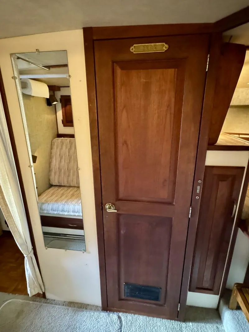 Slide: The Image of Silverton 34 Convertible 1979 - 5882903