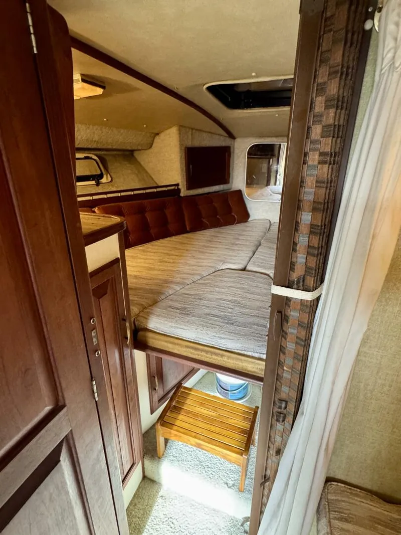 Slide: The Image of Silverton 34 Convertible 1979 - 5882909