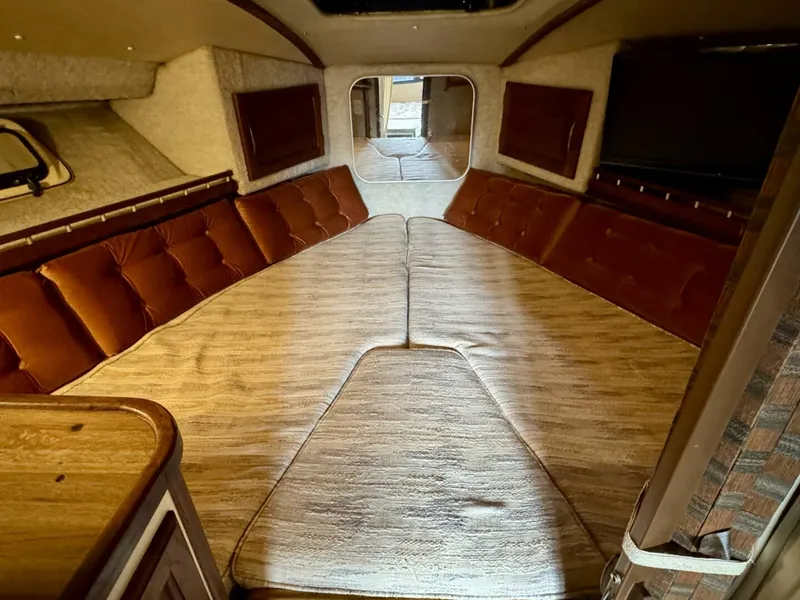 Slide: The Image of Silverton 34 Convertible 1979 - 5882917