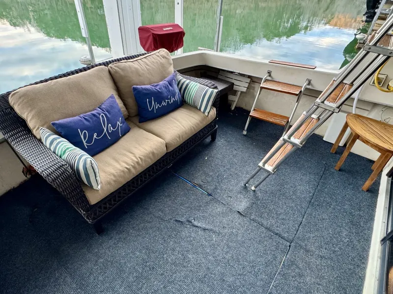 Slide: The Image of Silverton 34 Convertible 1979 - 5882934