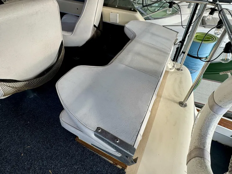 Slide: The Image of Silverton 34 Convertible 1979 - 5882941