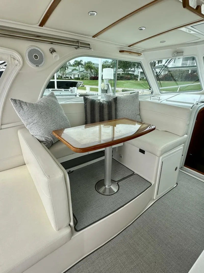 Slide: The Image of Back Cove 34 SHE'S A LADY - Cockpit Seating 2022 Back Cove 34 SHE'S A LADY - 5883115