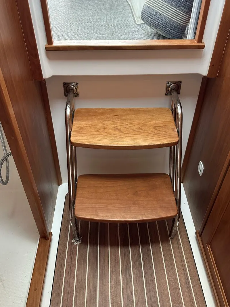 Slide: The Image of Back Cove 34 SHE'S A LADY - Interior 2022 Back Cove 34 SHE'S A LADY - 5883187