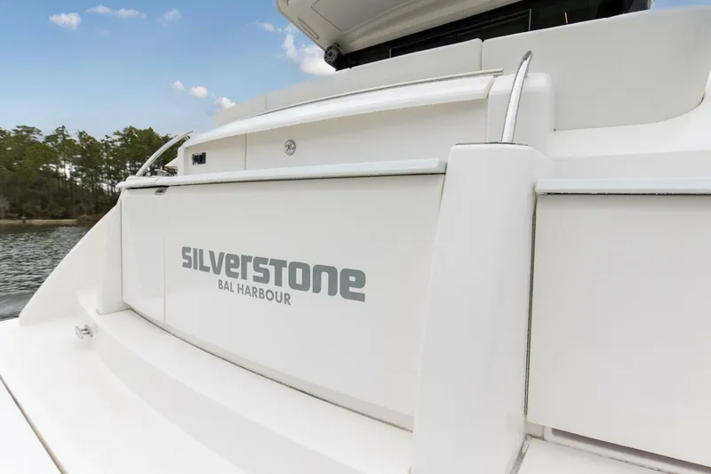 Slide: The Image of 2019 Tiara Yachts C49 Coupe Swim Platform - 5883494