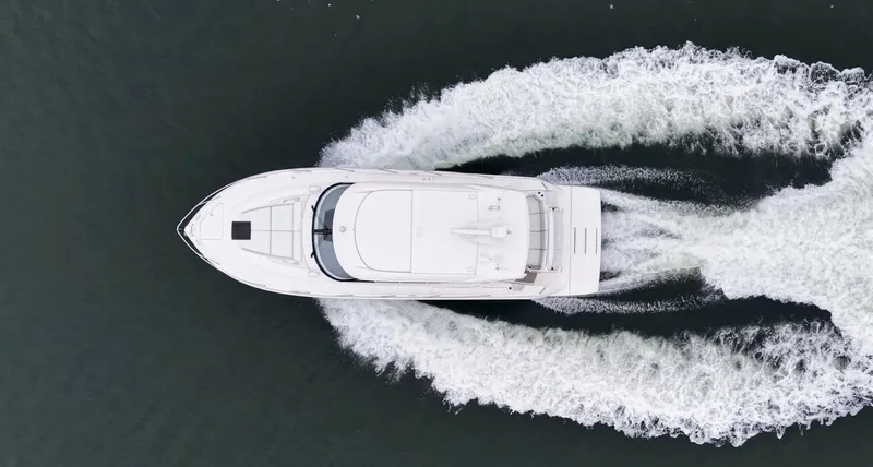 Slide: The Image of 2019 Tiara Yachts C49 Coupe Exterior Profiles (13) - 5883514