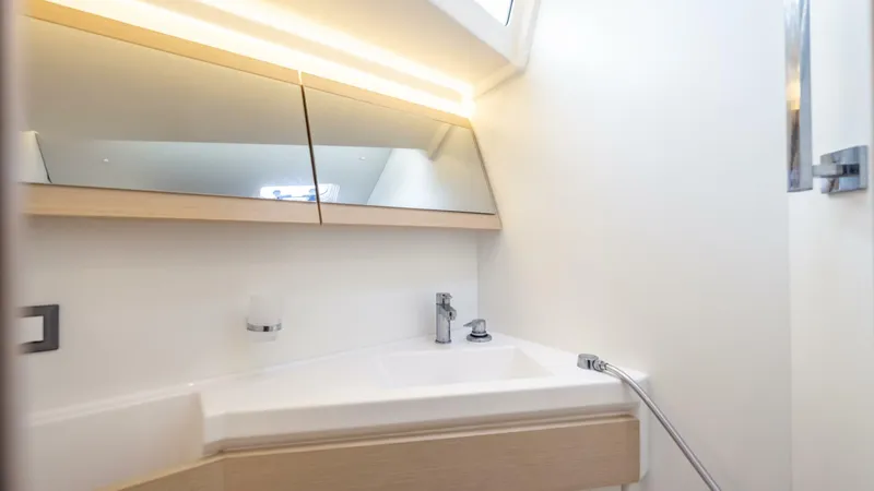 Slide: The Image of Beneteau 46.1 2020 - 5894111