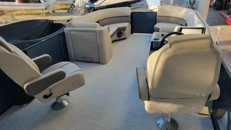 Slide: The Image of Harris 250 Sunliner Sport 2023 - 5922441