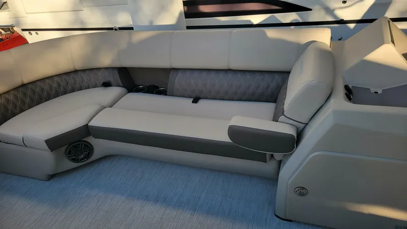 Slide: The Image of Harris 250 Sunliner Sport 2023 - 5922444