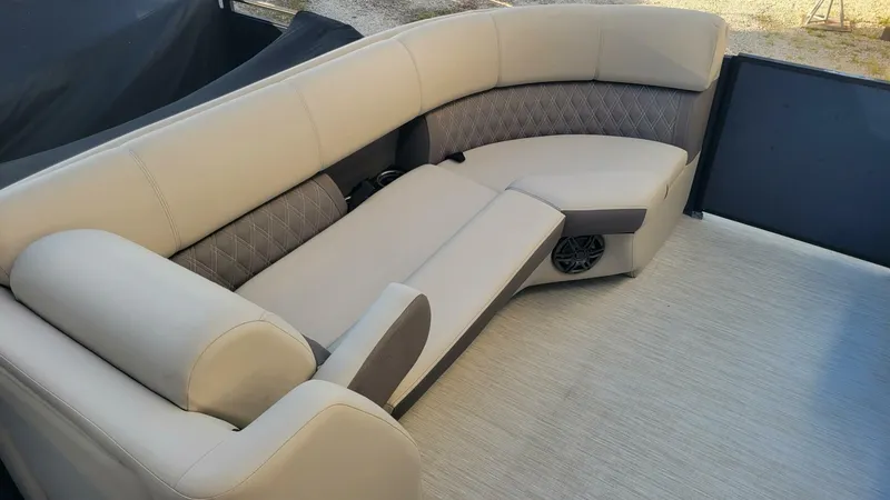 Slide: The Image of Harris 250 Sunliner Sport 2023 - 5922445