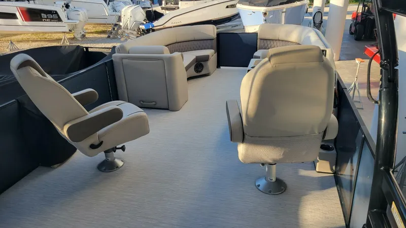 Slide: The Image of Harris 250 Sunliner Sport 2023 - 5922439