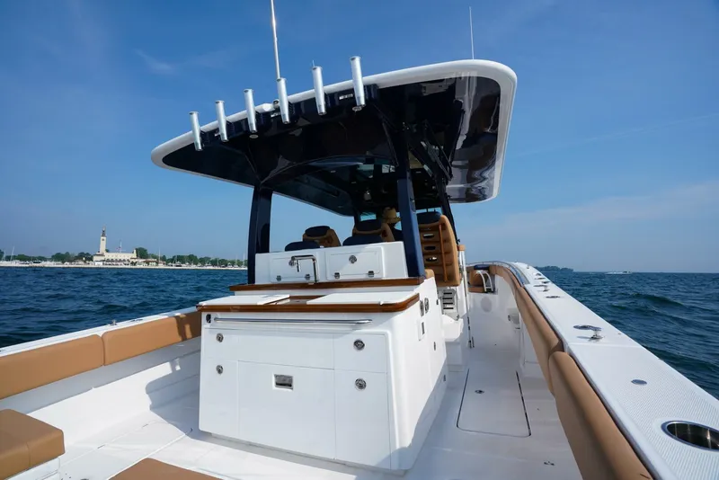 Slide: The Image of HCB 42 Lujo 2023 - 5971259