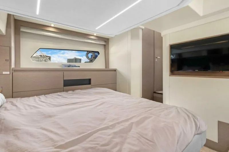 Slide: The Image of Master Port Side Looking Aft - 5883759