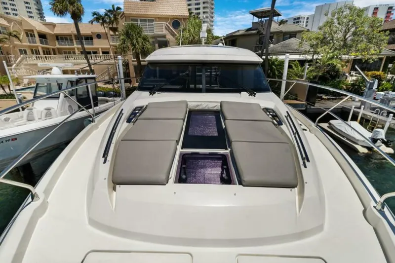 Slide: The Image of Bow Seating - 5883768