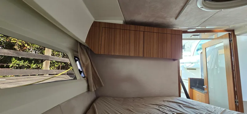 Slide: The Image of Marex 310 Suncruiser 2025 - 5883792