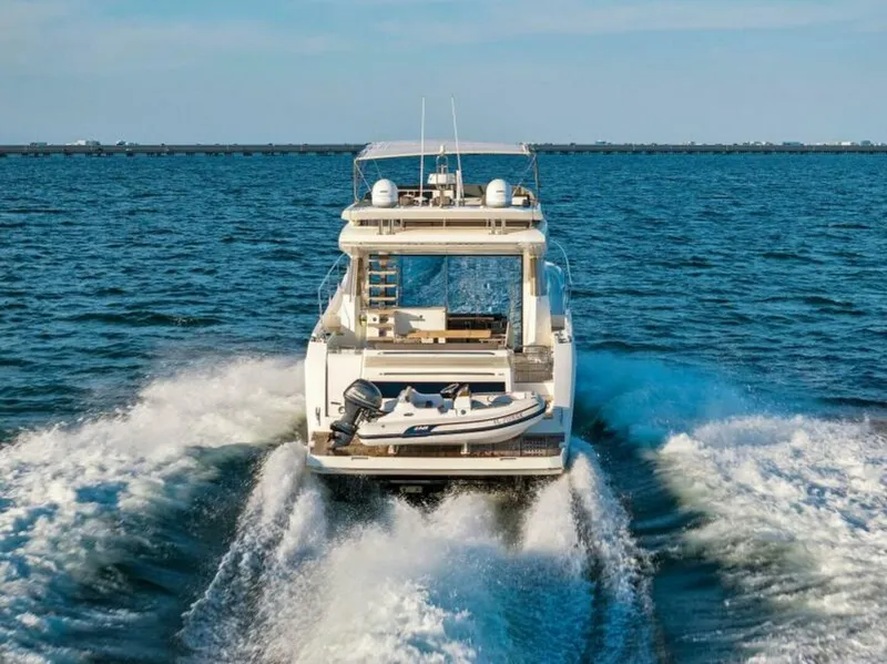 Slide: The Image of 2019 63 Prestige Flybridge - RT Time - Running Profile - 5884028