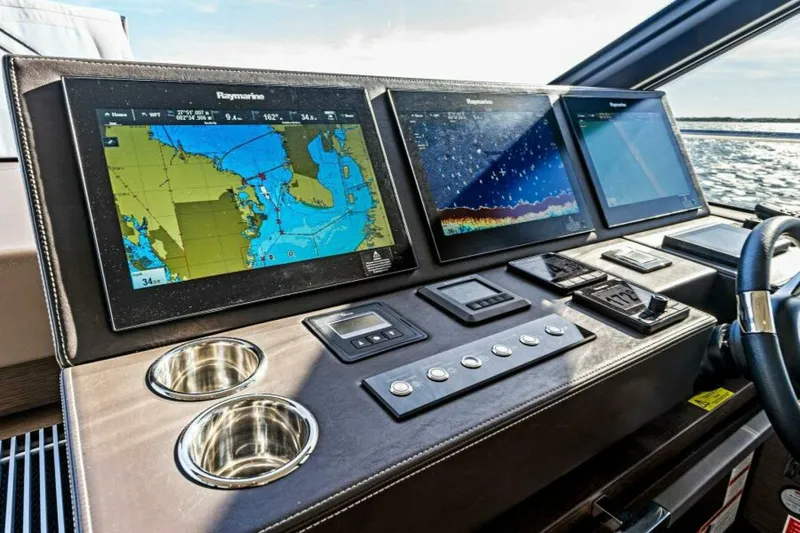 Slide: The Image of 2019 63 Prestige Flybridge - RT Time - Electronics - 5883950