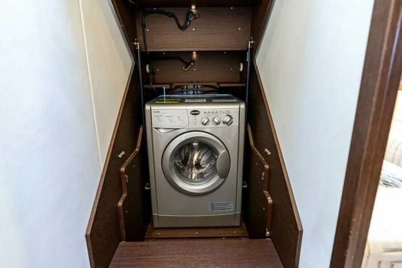 Slide: The Image of 2019 63 Prestige Flybridge - RT Time - Laundry Station - 5883968