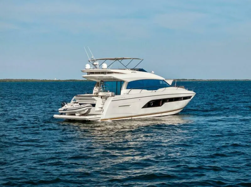 Slide: The Image of 2019 63 Prestige Flybridge - RT Time - Profile - 5884016