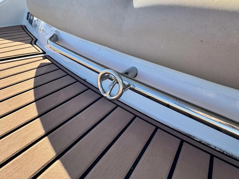 Slide: The Image of Crownline Boats Eclipse E4 2016 - 5974228