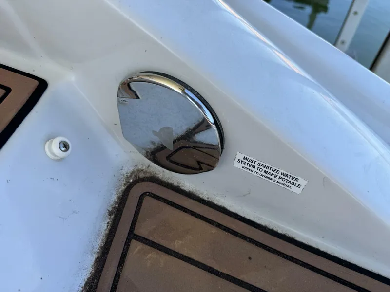 Slide: The Image of Crownline Boats Eclipse E4 2016 - 5974231