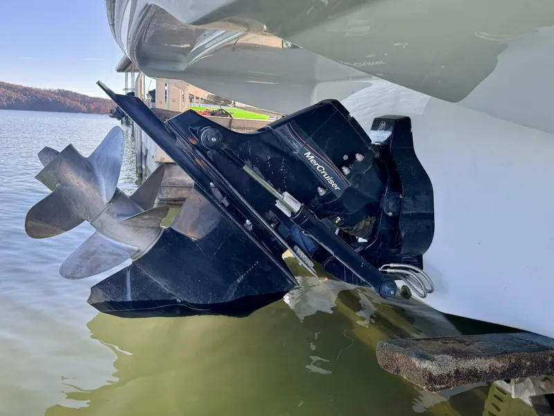 Slide: The Image of Crownline Boats Eclipse E4 2016 - 5974234