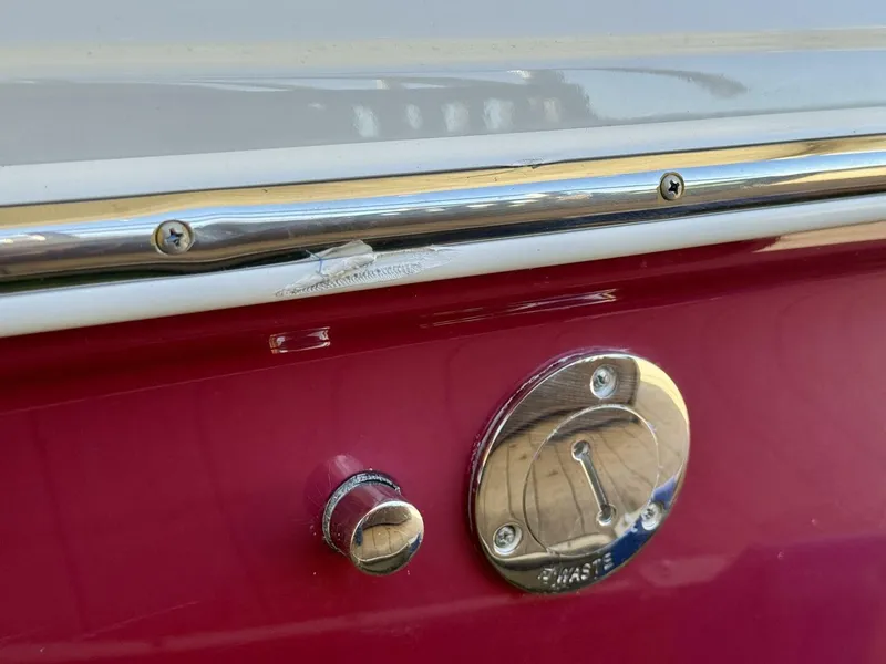 Slide: The Image of Crownline Boats Eclipse E4 2016 - 5974281