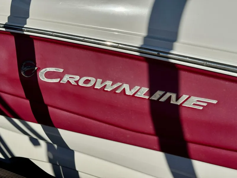 Slide: The Image of Crownline Boats Eclipse E4 2016 - 5974298