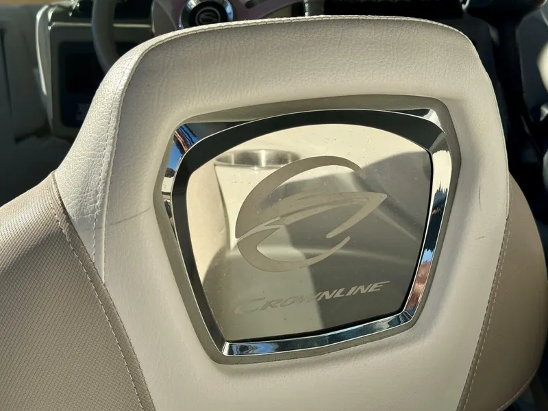 Slide: The Image of Crownline Boats Eclipse E4 2016 - 5974302