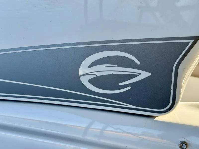 Slide: The Image of Crownline Boats Eclipse E4 2016 - 5974306