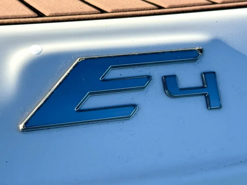 Slide: The Image of Crownline Boats Eclipse E4 2016 - 5974309