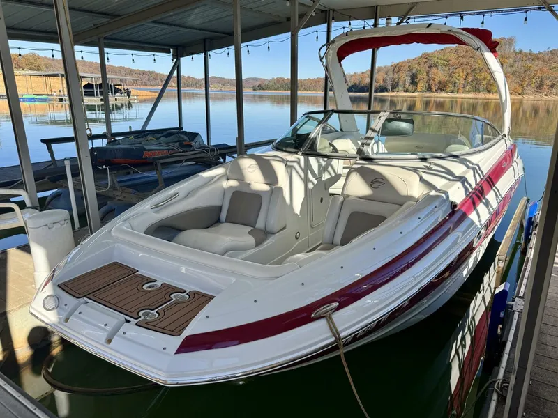 Slide: The Image of Crownline Boats Eclipse E4 2016 - 5974146