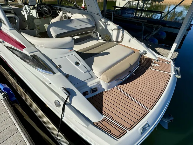 Slide: The Image of Crownline Boats Eclipse E4 2016 - 5974149