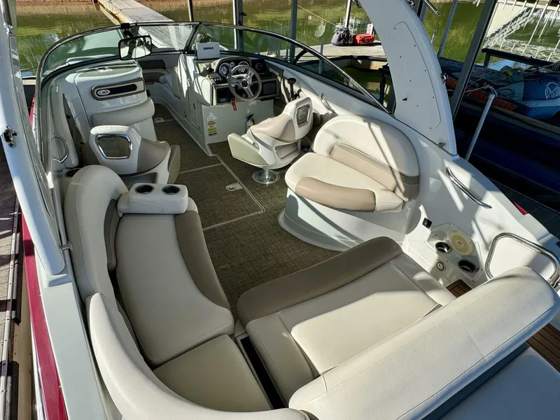 Slide: The Image of Crownline Boats Eclipse E4 2016 - 5974155