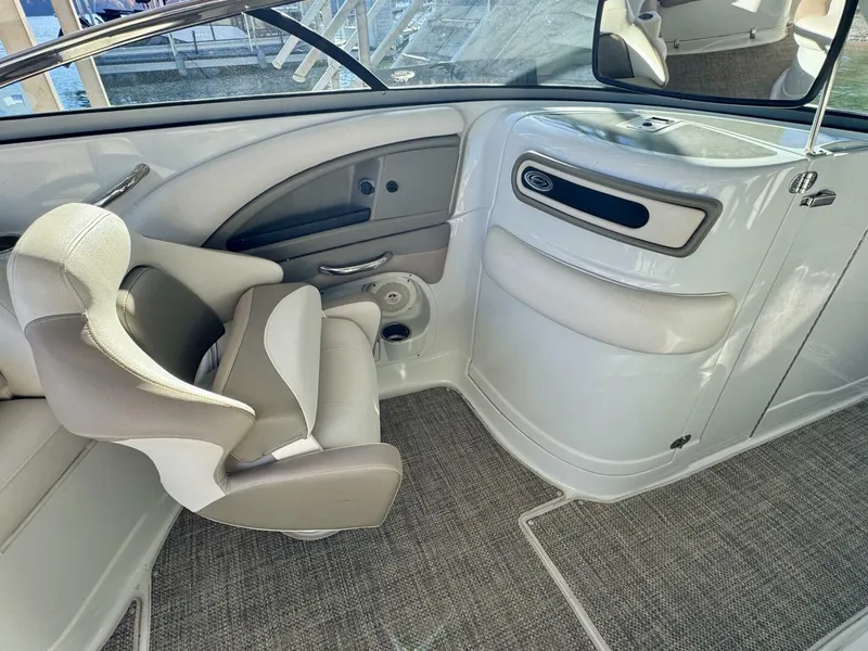 Slide: The Image of Crownline Boats Eclipse E4 2016 - 5974168