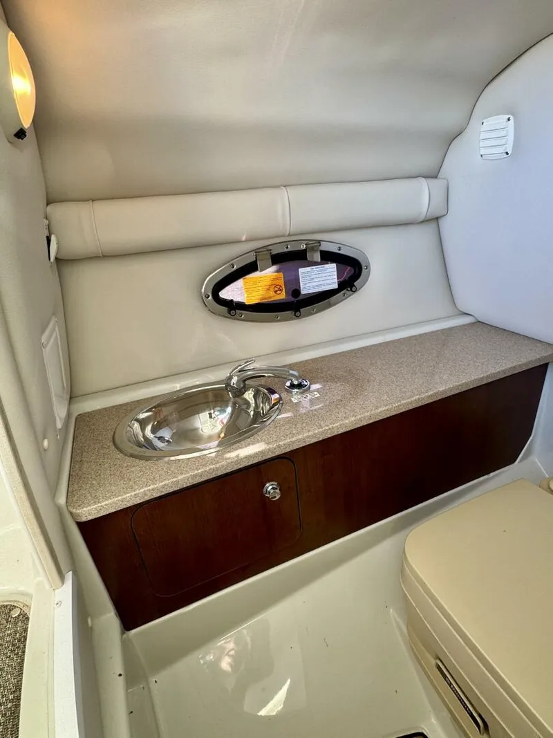 Slide: The Image of Crownline Boats Eclipse E4 2016 - 5974173