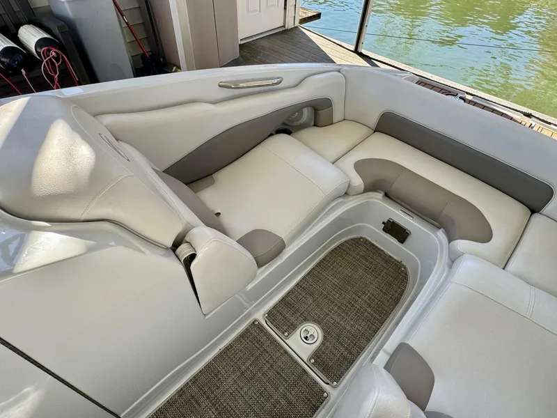 Slide: The Image of Crownline Boats Eclipse E4 2016 - 5974181