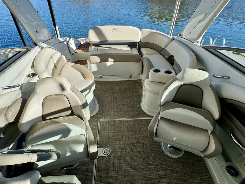 Slide: The Image of Crownline Boats Eclipse E4 2016 - 5974200