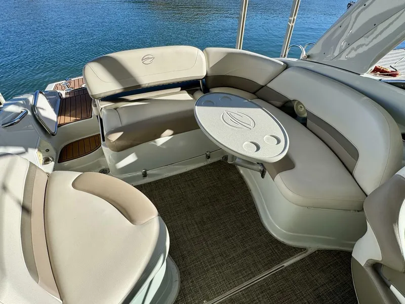 Slide: The Image of Crownline Boats Eclipse E4 2016 - 5974203