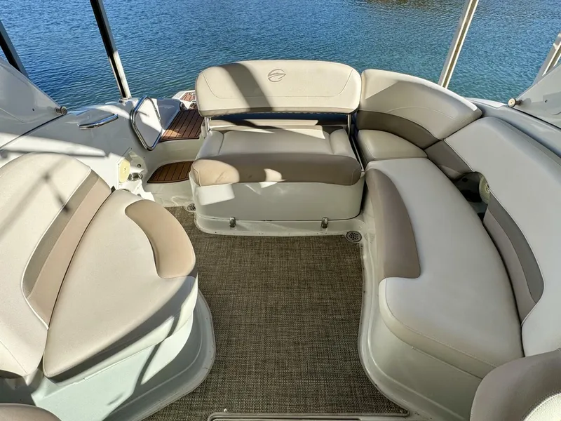 Slide: The Image of Crownline Boats Eclipse E4 2016 - 5974214