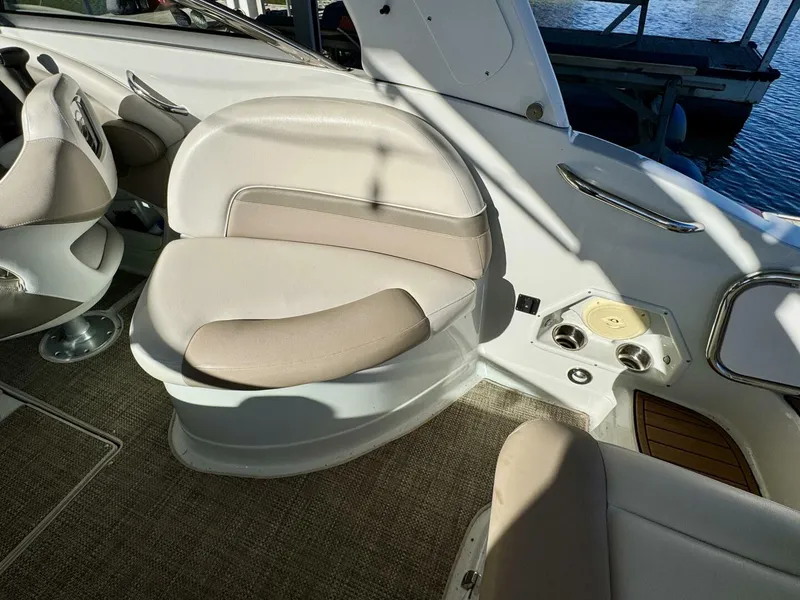 Slide: The Image of Crownline Boats Eclipse E4 2016 - 5974216