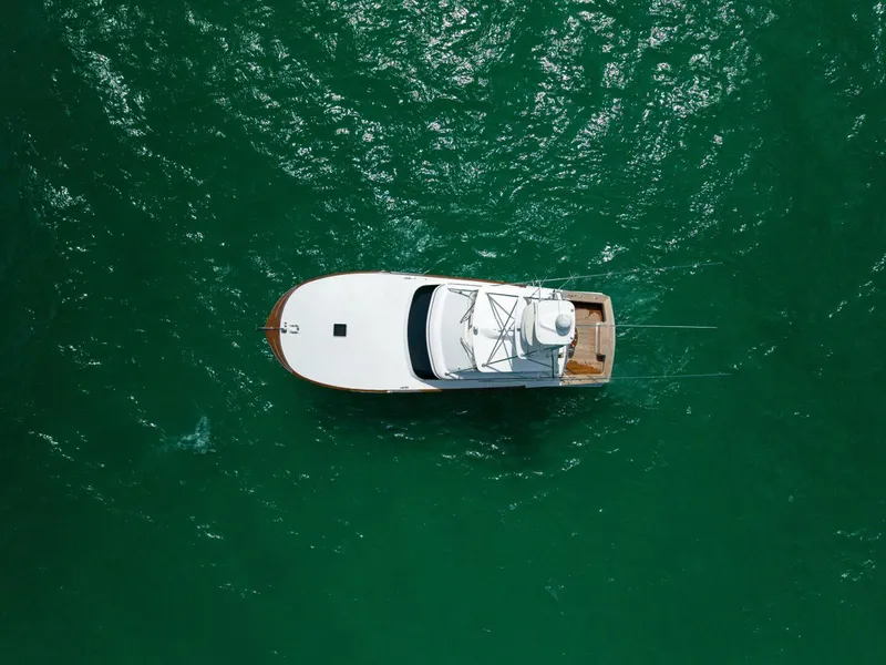 Slide: The Image of Custom Carolina 50 Convertible 2000 - 5884663