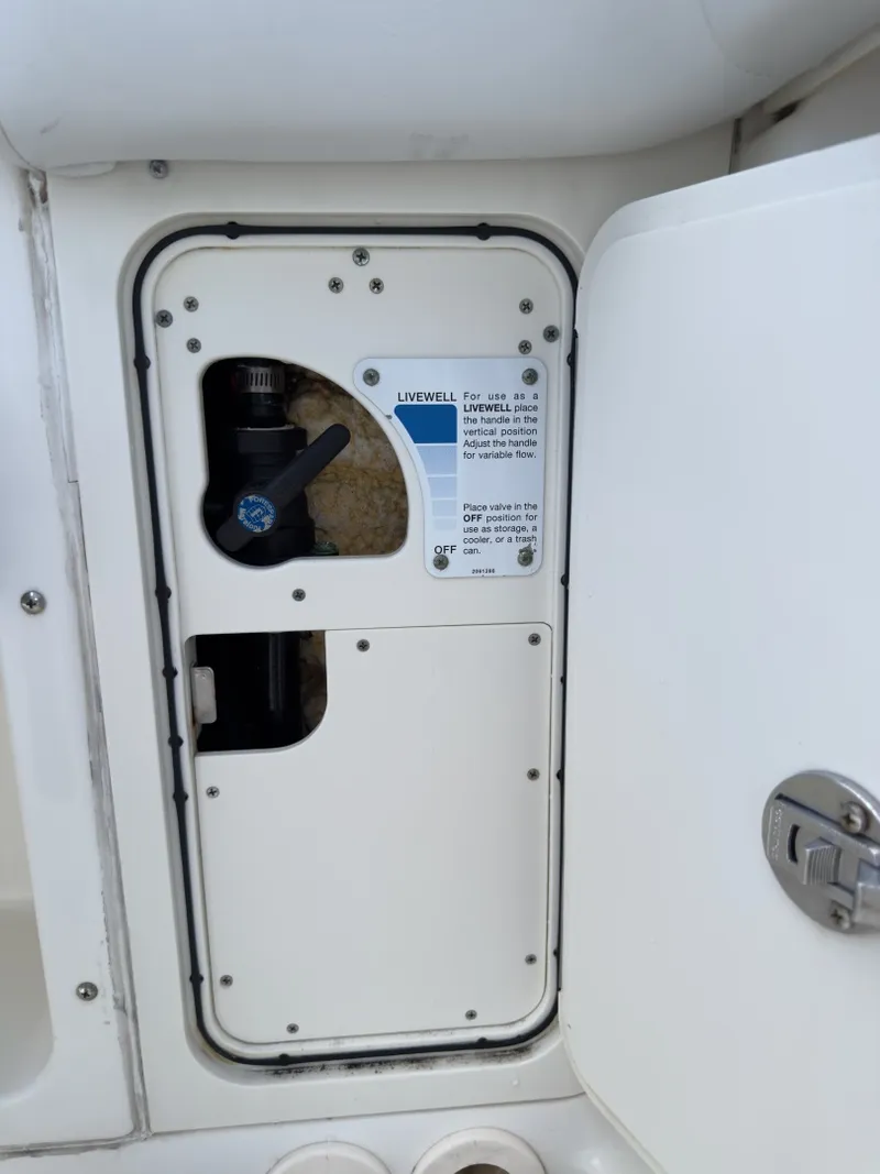 Slide: The Image of Boston Whaler 350 Outrage 2016 - 6036307