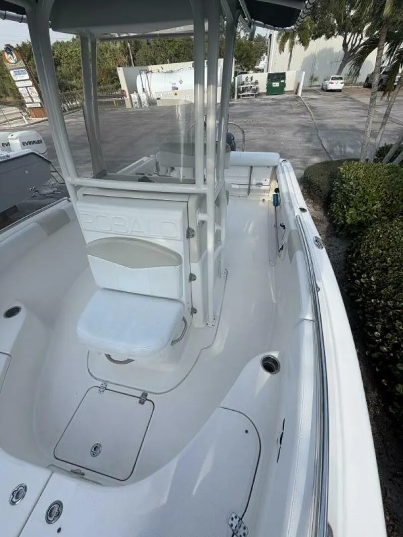 Slide: The Image of Robalo R222 2015 - 5885287