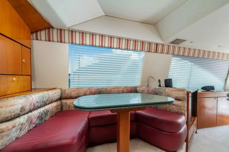 Slide: The Image of Ocean Yachts 56 TUNAR - Dinette 1999 Ocean Yachts 56 TUNAR - 5896263