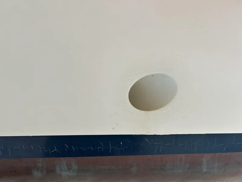 Slide: The Image of 1991 Tillotson-Pearson Manta - 5908715