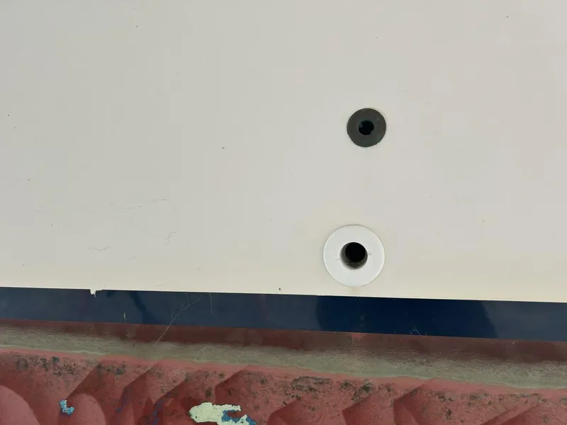 Slide: The Image of 1991 Tillotson-Pearson Manta - 5908716