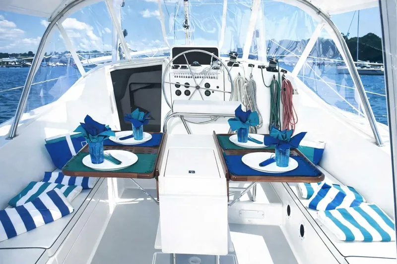 Slide: The Image of 1991 Tillotson-Pearson Manta - 5959208