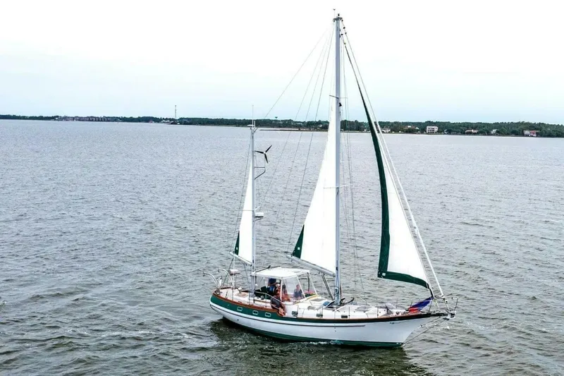 Slide: The Image of Blue Water Vagabond 42 Center Cockpit 1983 - 5923568