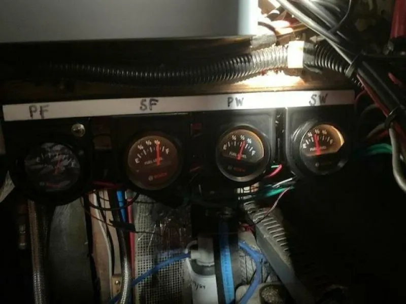 Slide: The Image of V2 Tank Guages - 5920556